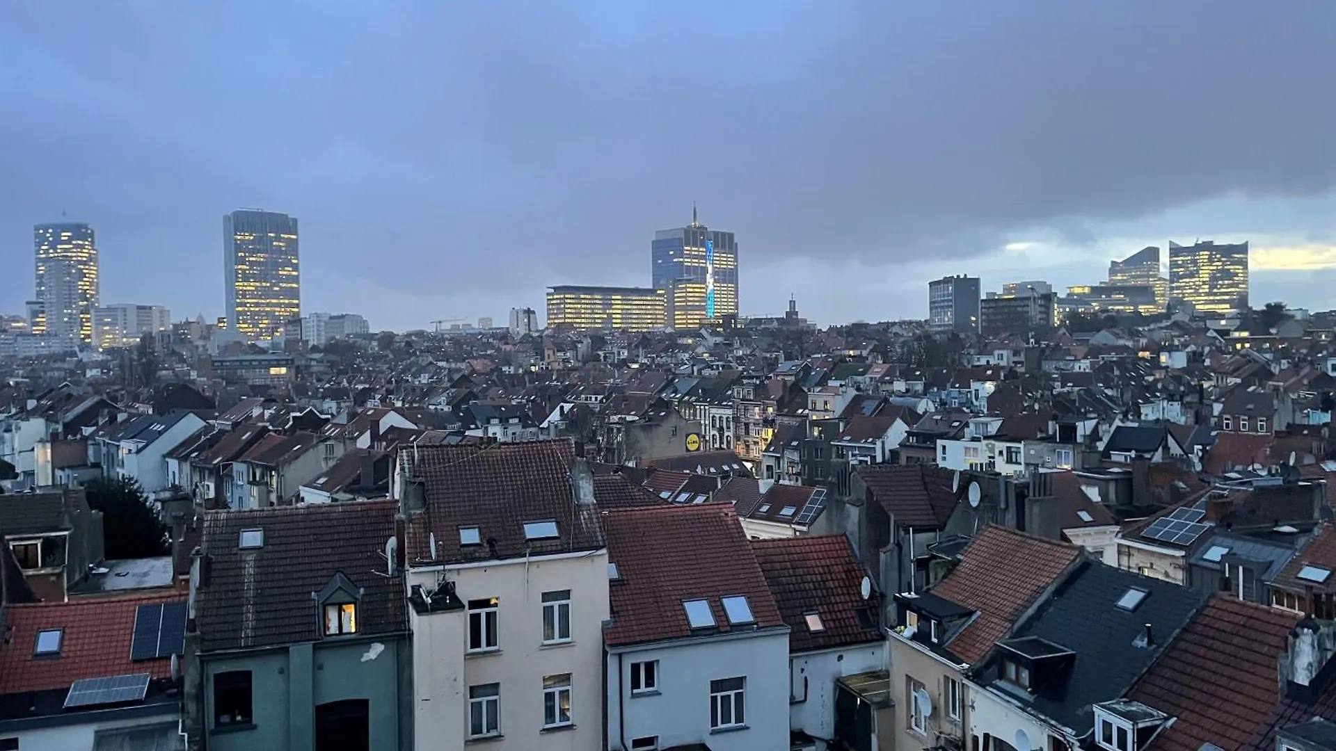Apartment Penthouse Deschanel Brussels