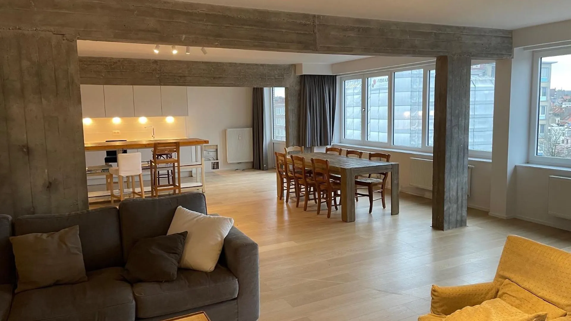 Penthouse Deschanel Brussels