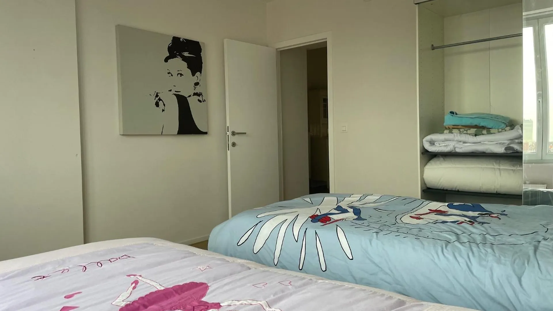 Apartment Penthouse Deschanel Brussels